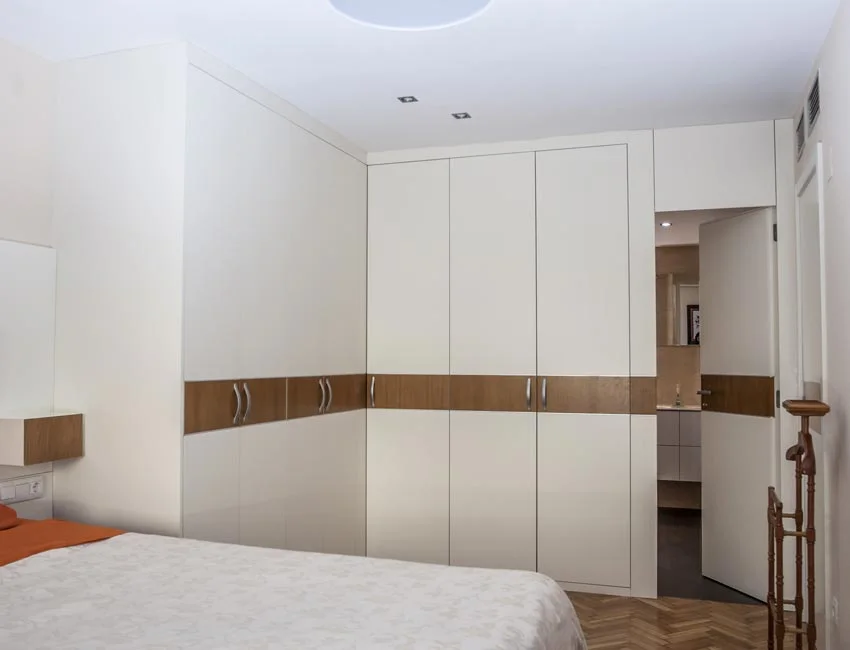 Carpintería José Rutia - Armario puertas Batientes