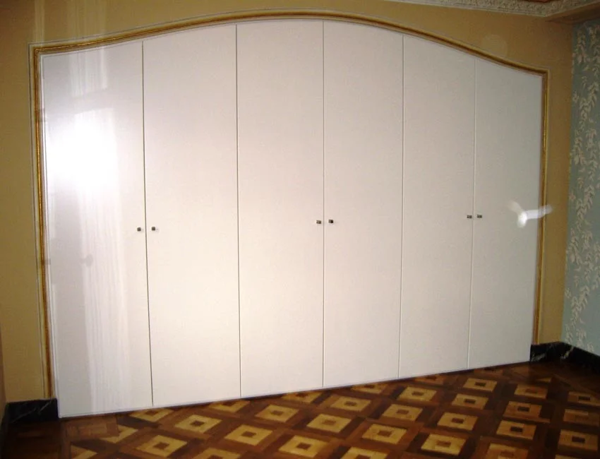 Carpintería José Rutia - Armario puertas Batientes