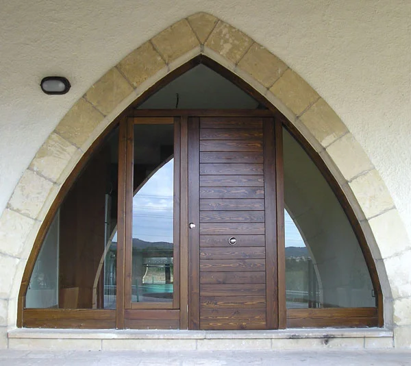 Carpintería José Rutia - Puerta Maciza Carpintería José Rutia - Puerta Maciza